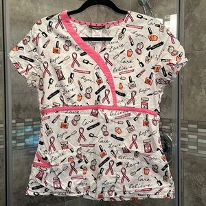 HeartSoul nursing scrub top-size small